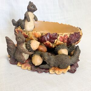 Squirrel and Acorn Nut Bowl Dish Fall Leaves Rustic Farmhouse Decor Thanksgiving